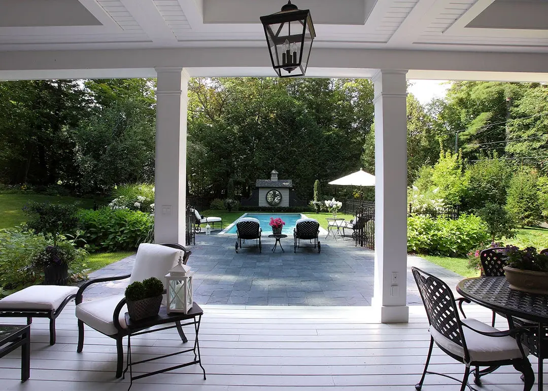 piscine-creusee-patio